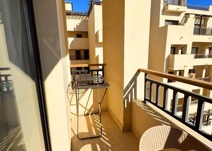 Apartment Sea View Aldau Heights *